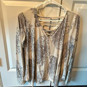 Paisley top by Daytrip